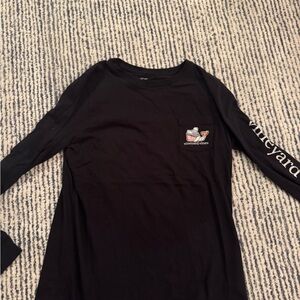 Women Vineyard Vines Black Graphic Long Sleeve Tee